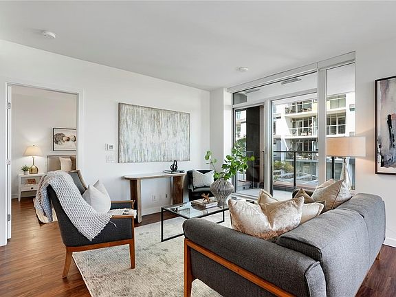 3rd image of 369 Tyee Rd #201