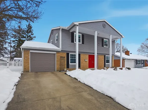 1021 Van Arden Dr, Vandalia, OH 45377