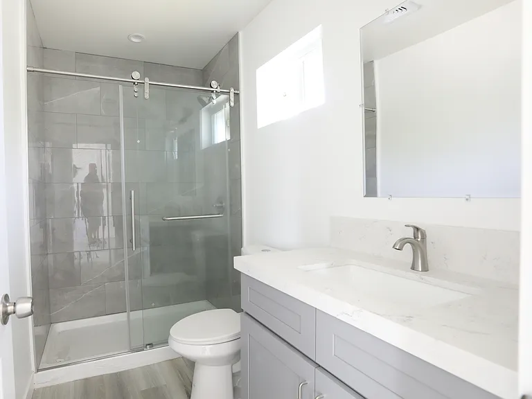116 N Heliotrope Ave — Photo 3