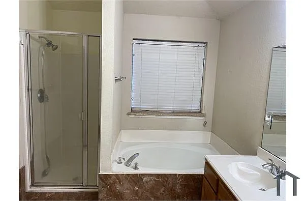 Building Photo - 2837 Thrush Dr