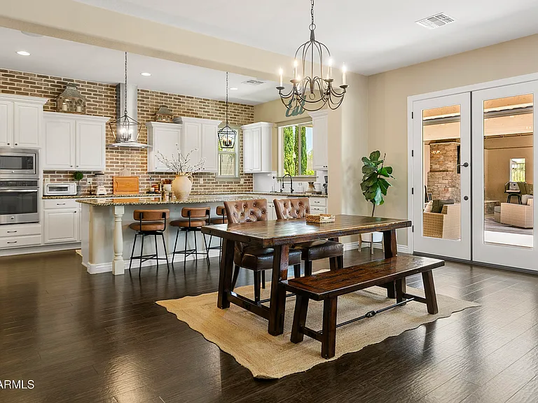 5803 E Parnell Dr — Photo 17
