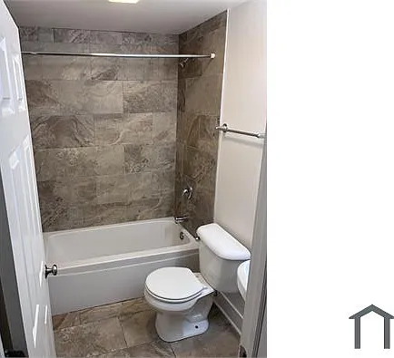 6226 S Claremont Ave #2 — Photo 5