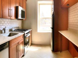 251 Bay Ridge Pkwy APT 1F, Brooklyn, NY 11209