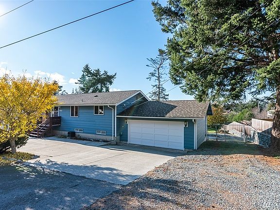 3rd image of 955 Diane Ave