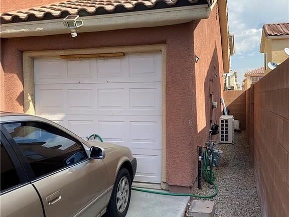 3rd image of 6806 Granite River Ln