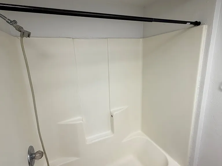 105 Squires Ave #2 — Photo 5