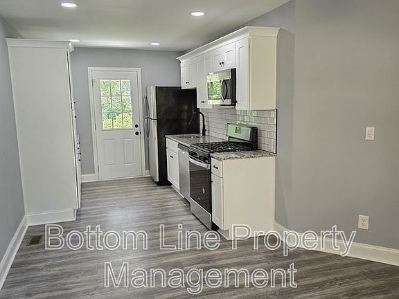 2nd image of 454 Haley St SE