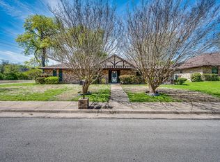1215 Thunderbrook Dr, Desoto, TX 75115