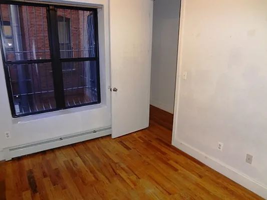 Rented by 5 Boro Realty Corp | media 35