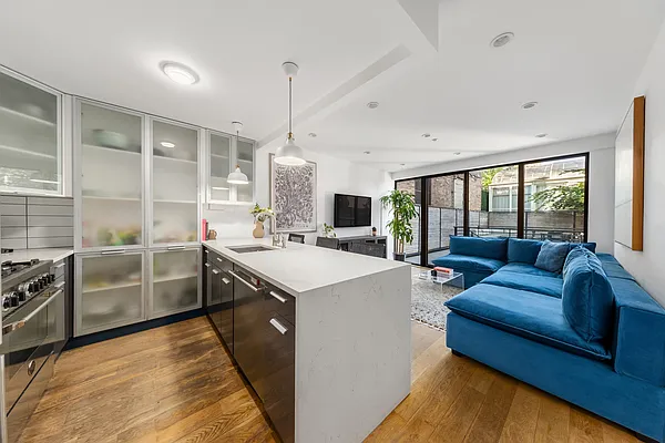 Rented by Owner | media 2