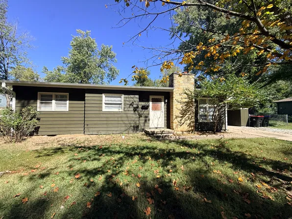 901 Anderson St, Warrensburg, MO 64093
