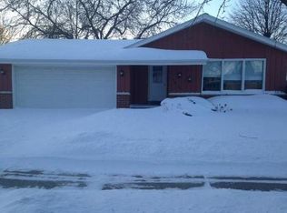 7912 32nd Ave, Kenosha, WI 53142
