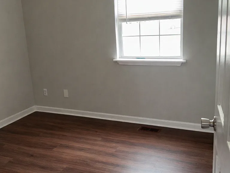 4386 Thrasher Cir — Photo 5