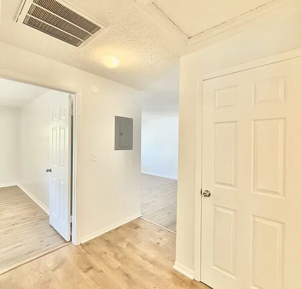 6420 S Adelia Ave #A — Photo 13