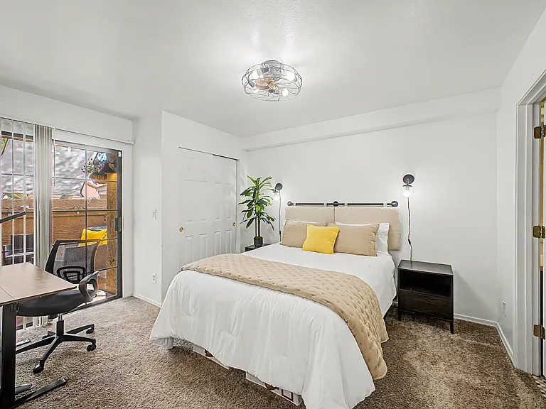 Downstairs Suite: Queen Bed, En-Suite Bath, Patio, sit/stand desk, Sleeps 2