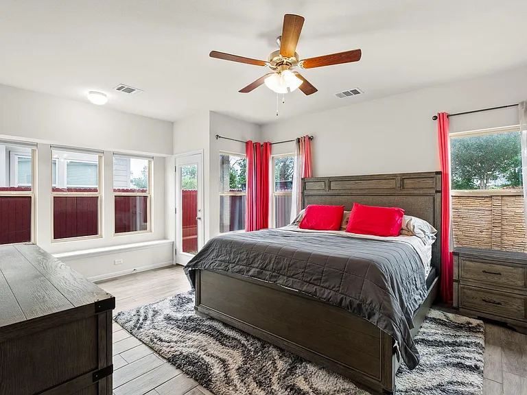 5917 Principale Dr — Photo 21