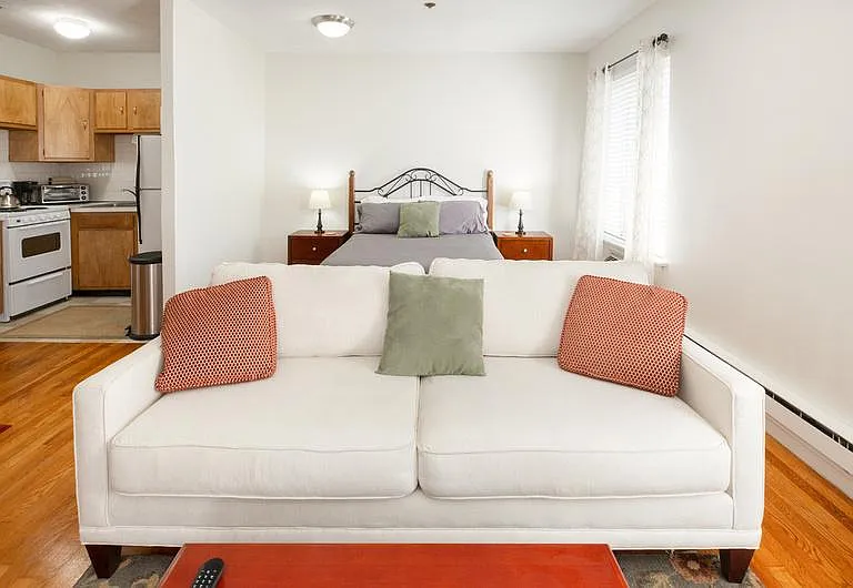 220 Beacon St #301 — Photo 4