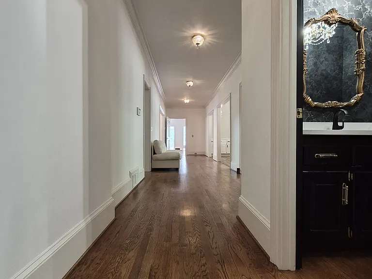 1835 Brandon Hall Dr — Photo 8