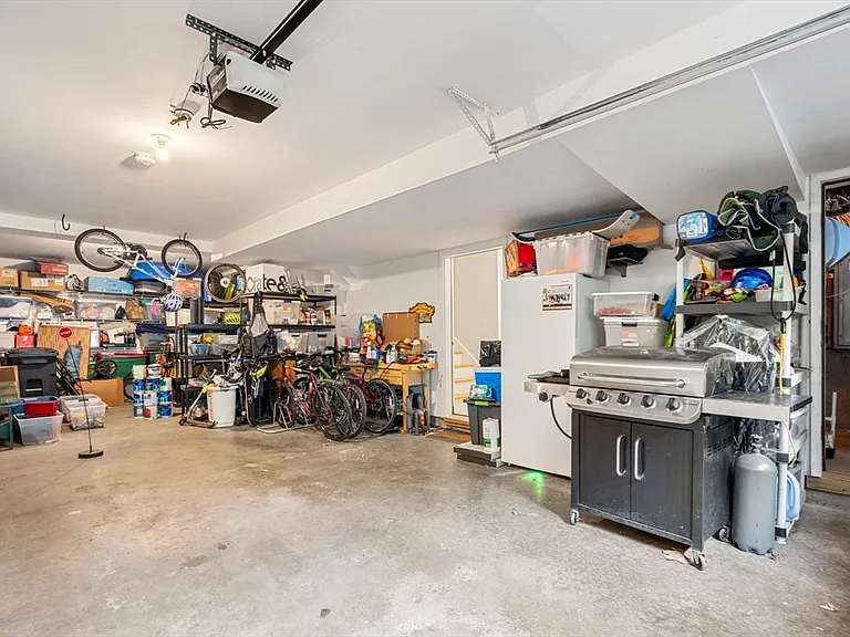 2 Summer Hill Cir #2 — Photo 36