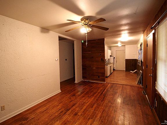 3rd image of 610 Whittinghill Ave