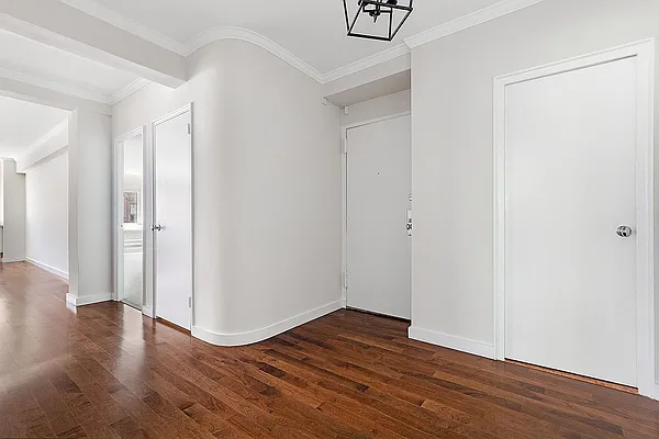 Rented by Corcoran | media 17