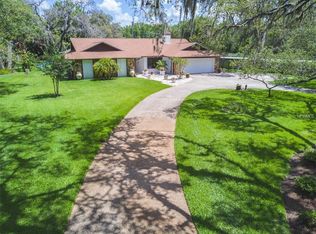 3097 Arbor Oaks Dr, Tarpon Springs, FL 34688