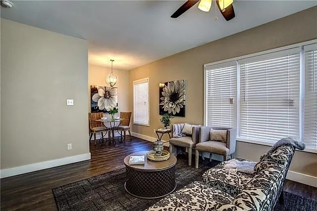 615 N Marsalis Ave #3 — Photo 7