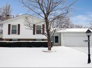 1006 Belair Dr, Darien, IL 60561