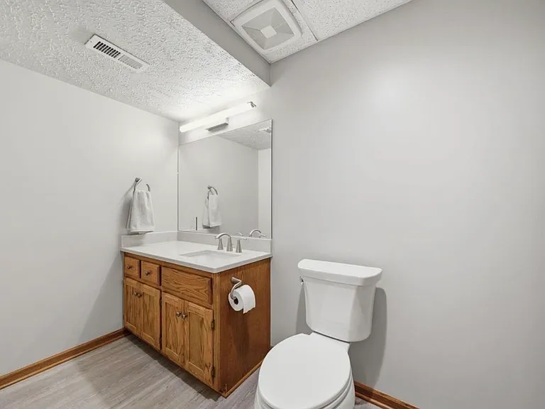 920 Carriage Way #12 — Photo 18