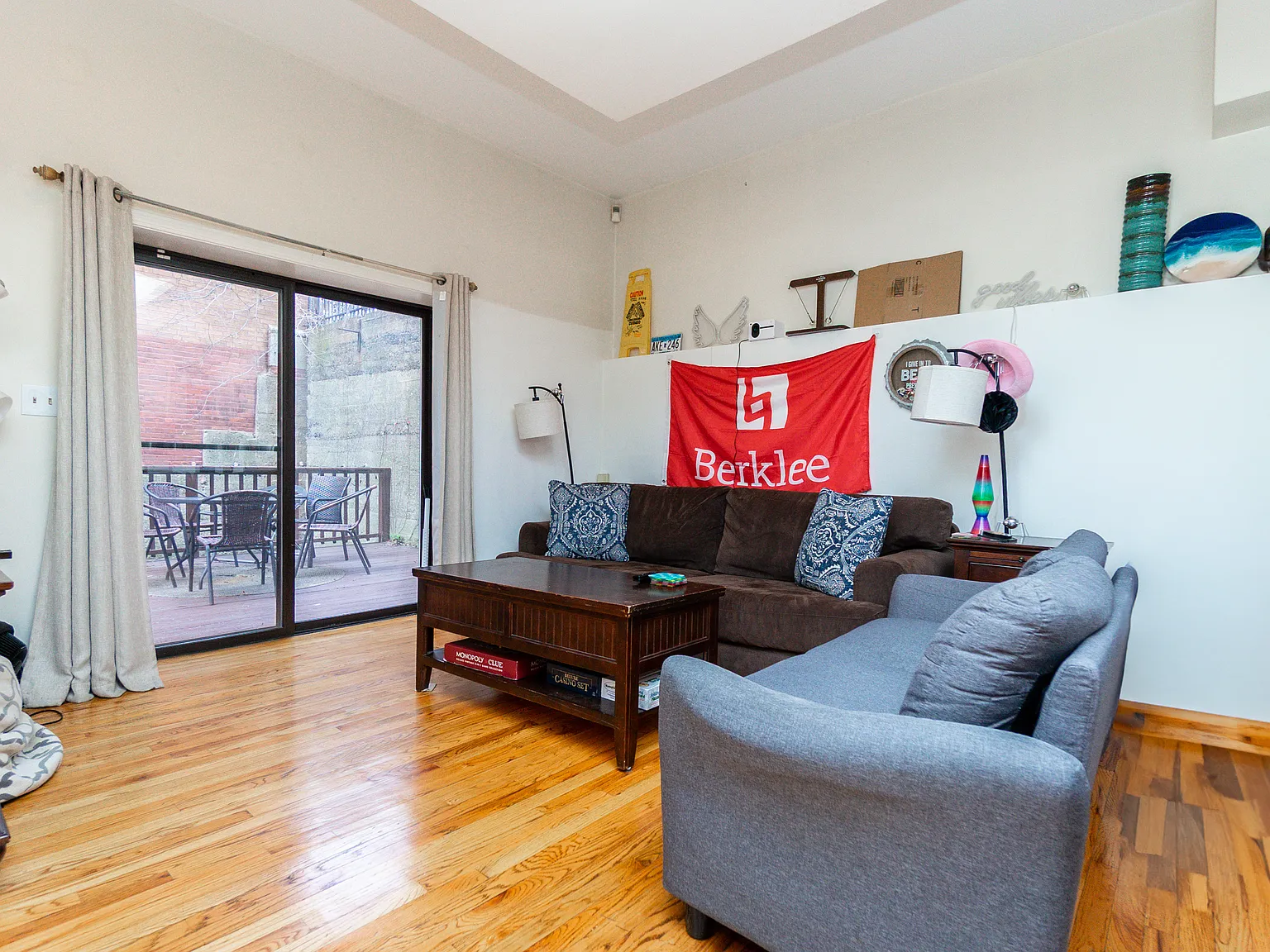 5 bed, $10,499 — Photo 2