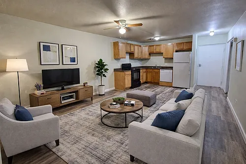 1415 Yosemite St #1 Photo 1