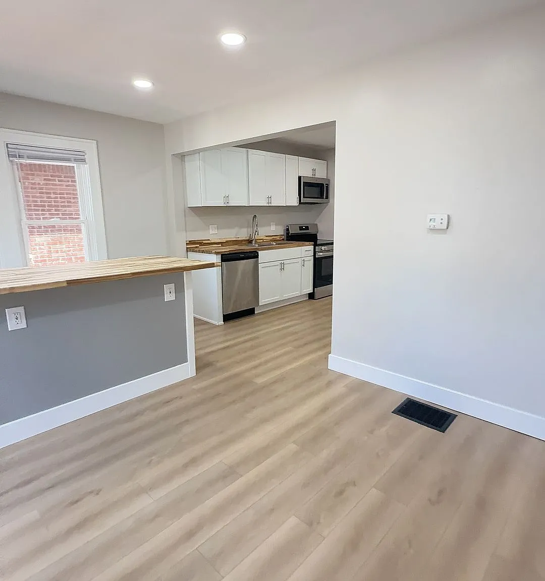 508 North Lincoln Street — Photo 3
