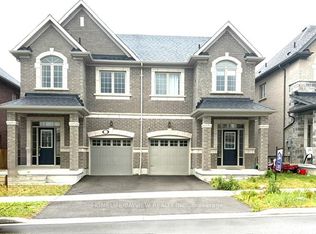 1113 Skyridge Blvd, Pickering, ON L1X0M8