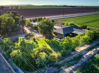 794 W Ross Rd, El Centro, CA 92243