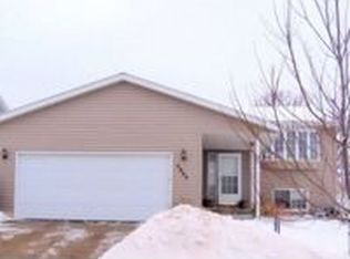 4922 Valley Dr NW, Rochester, MN 55901