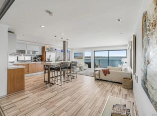 1235 Parker Pl #PENTHOUSE F, San Diego, CA 92109