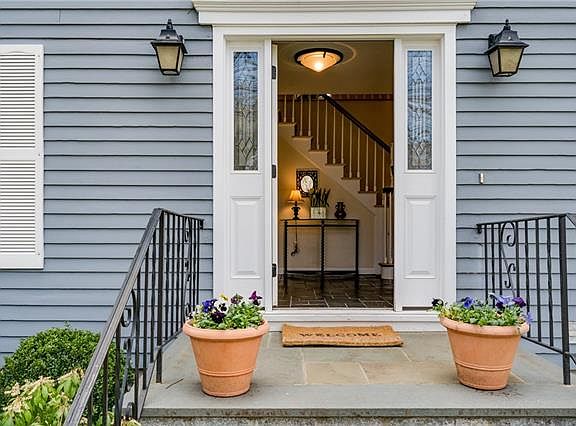 2nd image of 30 Heritage Dr