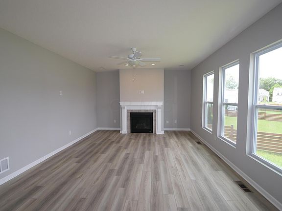 4th image of 6652 Bowery Peak Ln
