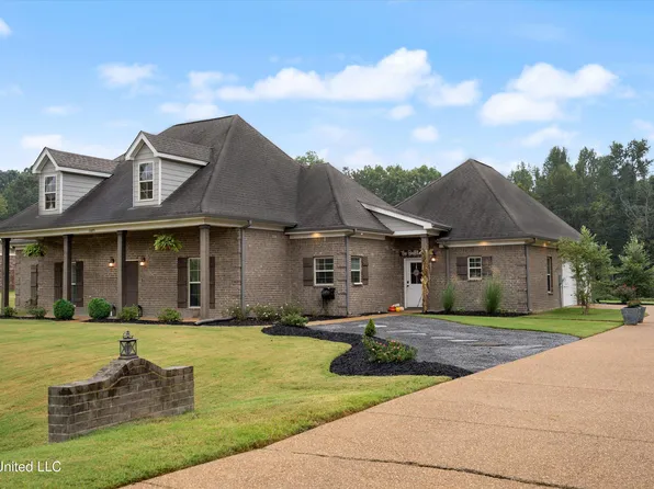 10095 Emerald Forest Dr, Hernando, MS 38632