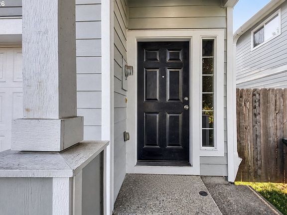 3rd image of 2753 SE 75th Ave