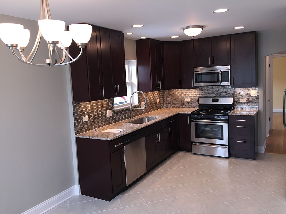 1st image of 4433 N Canfield Ave