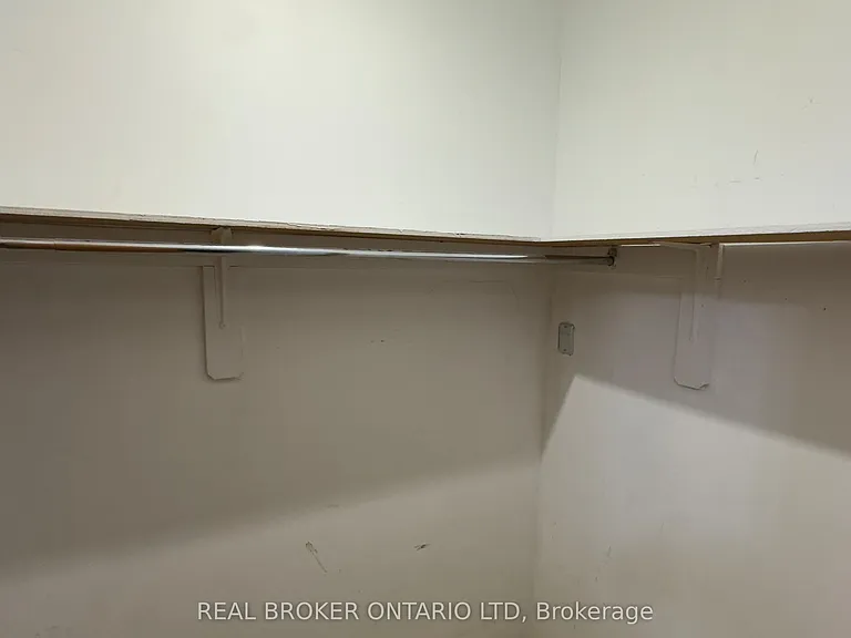 457 Wilkins St — Photo 20