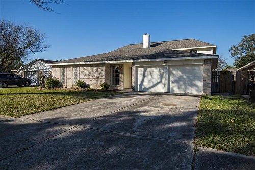 4th image of 7410 Crisp Wood Ln