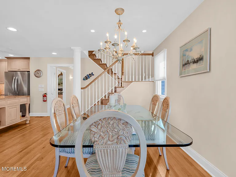18 Meadow Ave — Photo 12