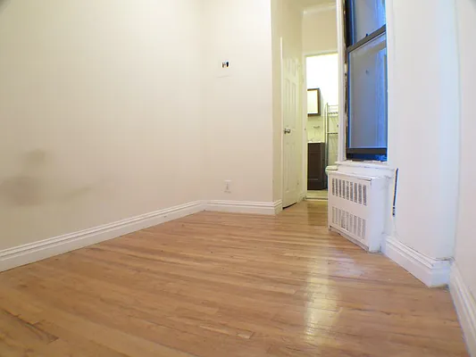 Rented by Glasser Realty LLC | media 13