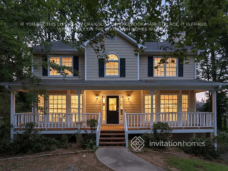 4611 Pine Harbor Ct NE — Photo 5