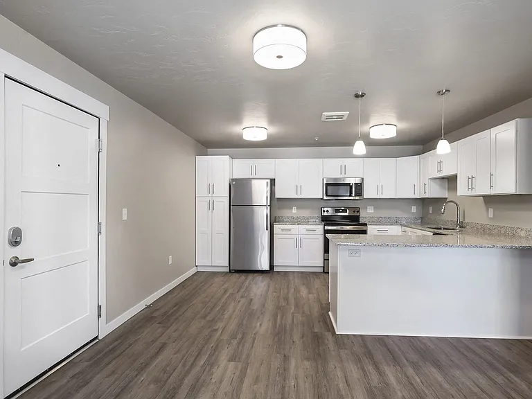 Stillwater Crossing Apartments — Photo 39