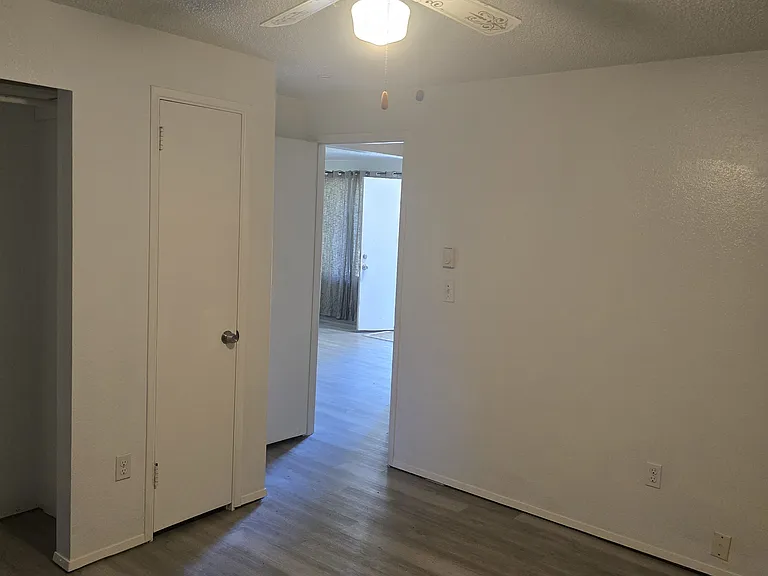 9625 Evergreen Valley Rd SE #B — Photo 8
