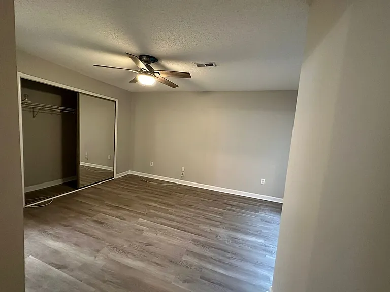 616 Cypress Pointe St — Photo 9