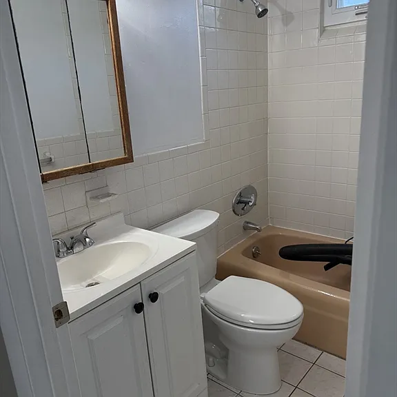 80 Quarry St #5 — Photo 9
